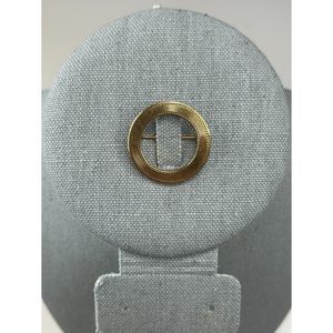 Vintage Monet Patterned Round Brooch Gold Tone